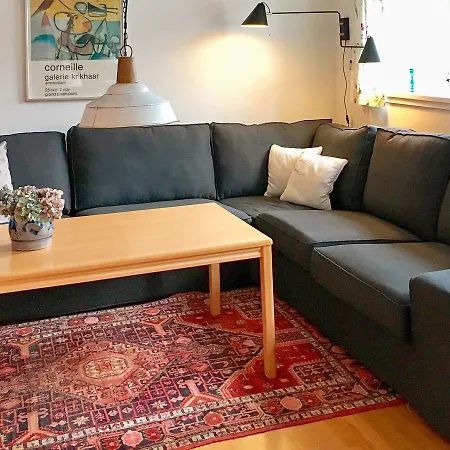 Two-bedroom Holiday In 10 Сasa de vacaciones *